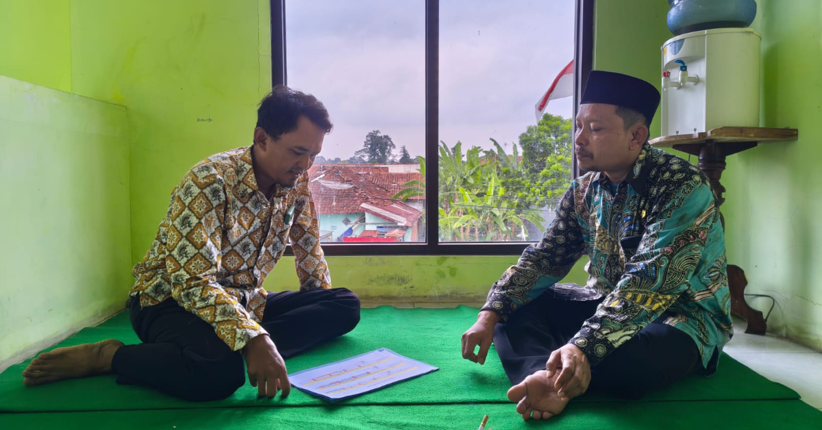Koordinasi PPL: Ketua PPL MA Salafiyah Syafi’iyah Proto Bertemu Ketua Batko TPQ Kecamatan Doro