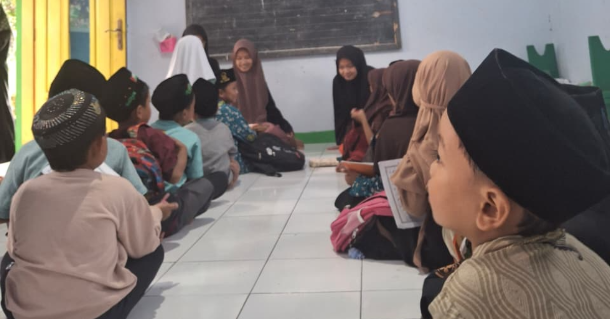 Mengajar di TPQ